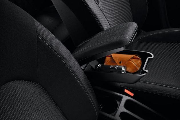 Dacia Armrest, Front - Duster II