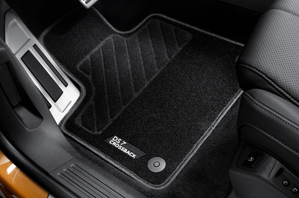 DS 7 Crossback (X74) - Floor Mats