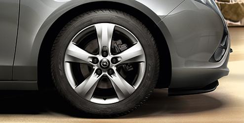 Vauxhall Astra J|Zafira|C Tourer Alloy Wheel 17" - 7J x 17 ET 44 - 5 Studs
