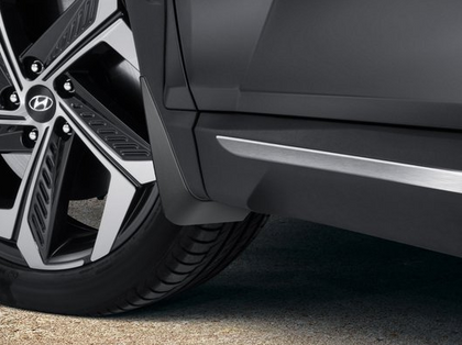 Hyundai Tucson Front Mudguard Kit