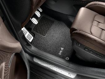 DS 4 - Set Of Floor Mats