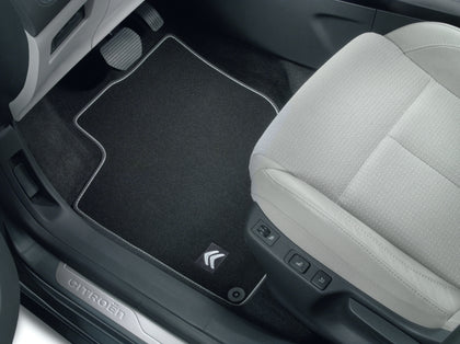 DS 4 - Set of Velour Floor Mats