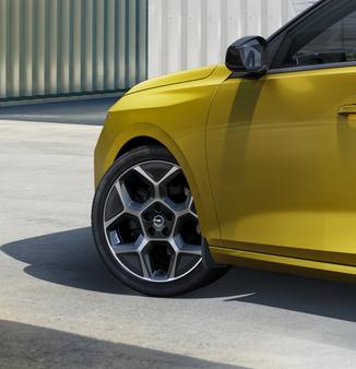 Vauxhall Astra L (05) - Front Mud Flap Set